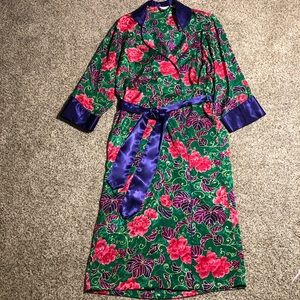 Vintage Victoria’s Secret Floral Robe